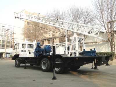 400m sinotruck water well truck-mounted water well drilling rig BZC400ZYII